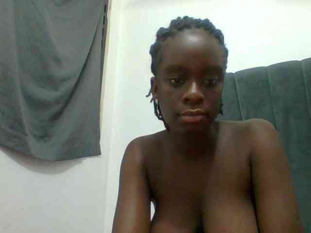 Chocolateaa webcam