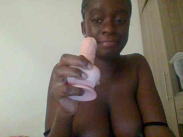 Chocolateaa webcam