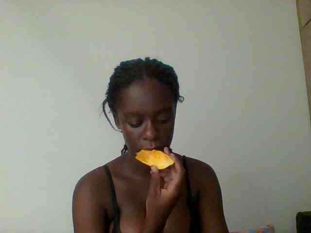 Chocolateaa webcam