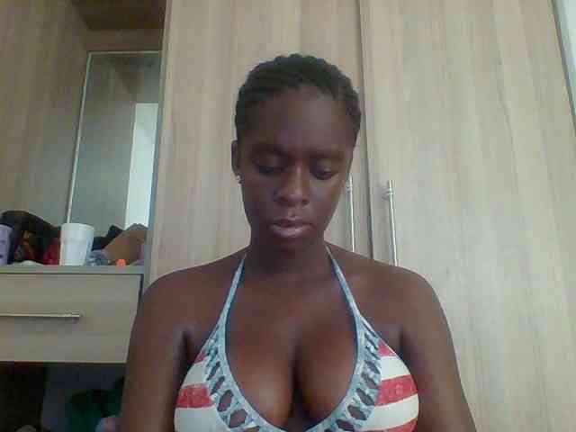 Chocolateaa webcam