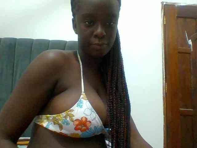 Chocolateaa Live Webcam on BongaCams