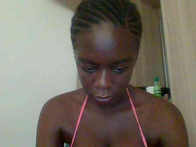 Chocolateaa webcam