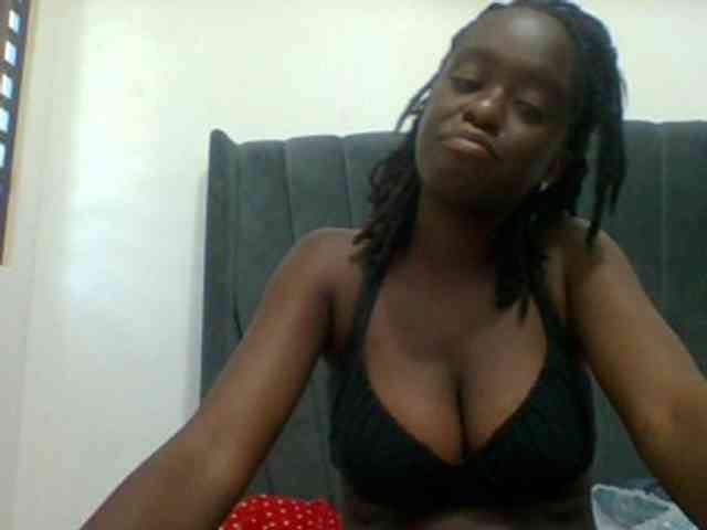 Chocolateaa webcam