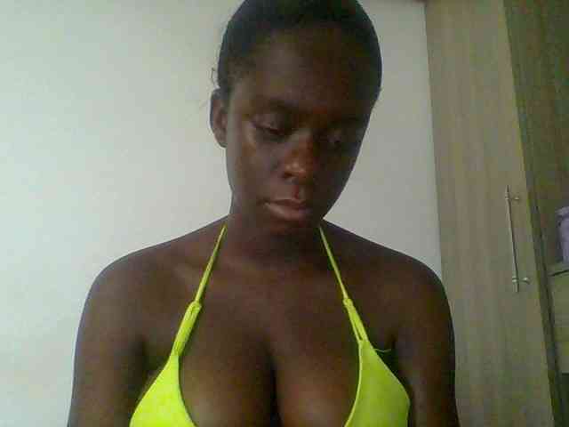 Chocolateaa webcam