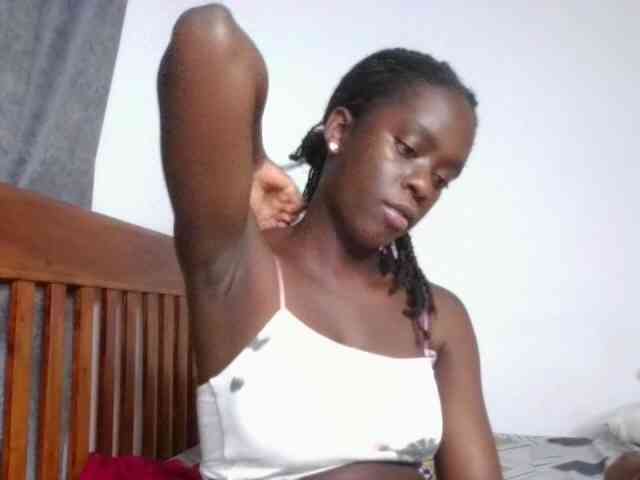 Chocolateaa webcam