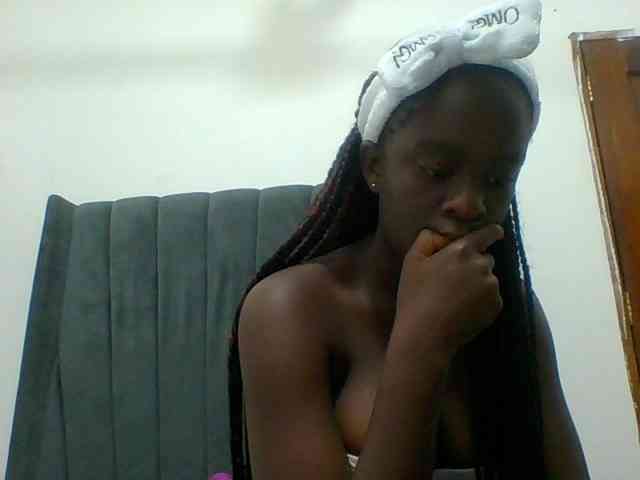 Chocolateaa webcam