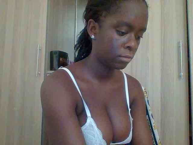 Chocolateaa webcam