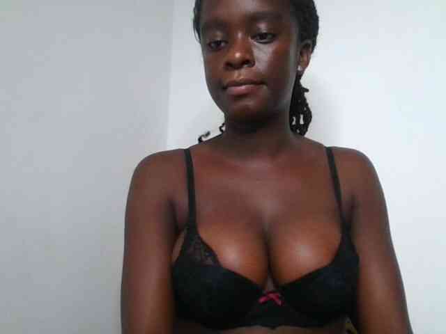 Chocolateaa webcam