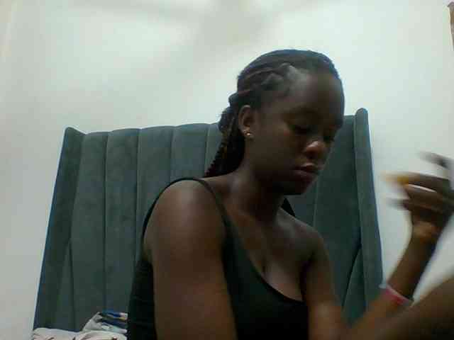 Chocolateaa webcam