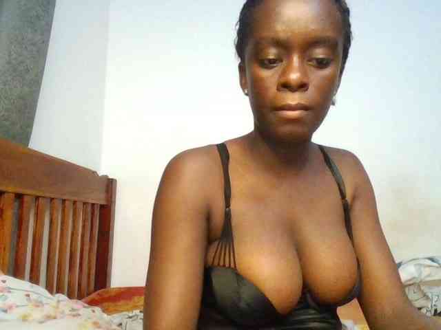 Chocolateaa webcam