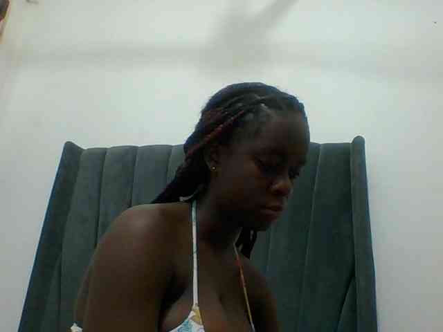 Chocolateaa webcam