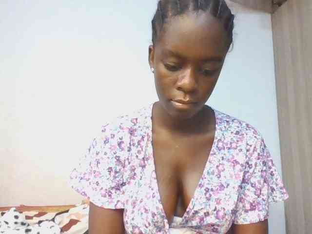 Chocolateaa webcam