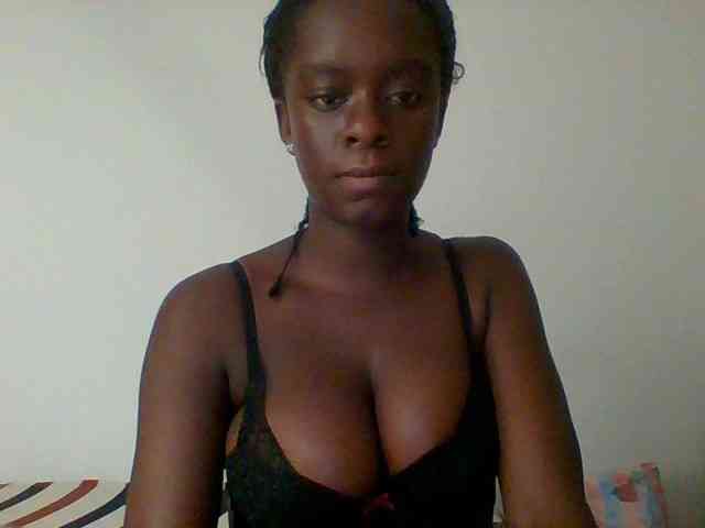 Chocolateaa webcam