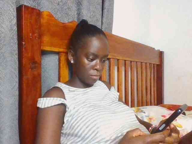 Chocolateaa webcam