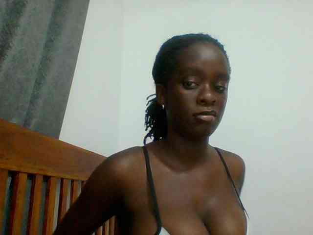 Chocolateaa webcam
