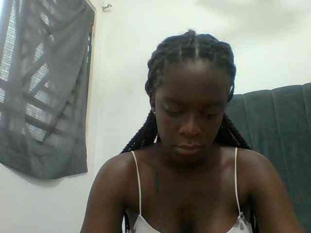 Chocolateaa webcam