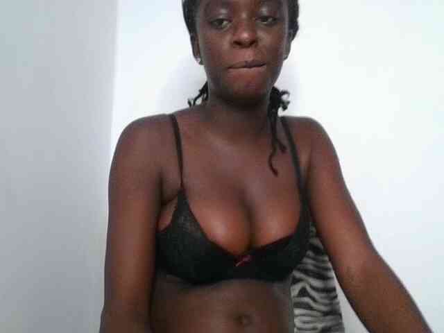 Chocolateaa webcam