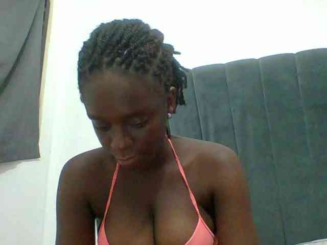 Chocolateaa webcam