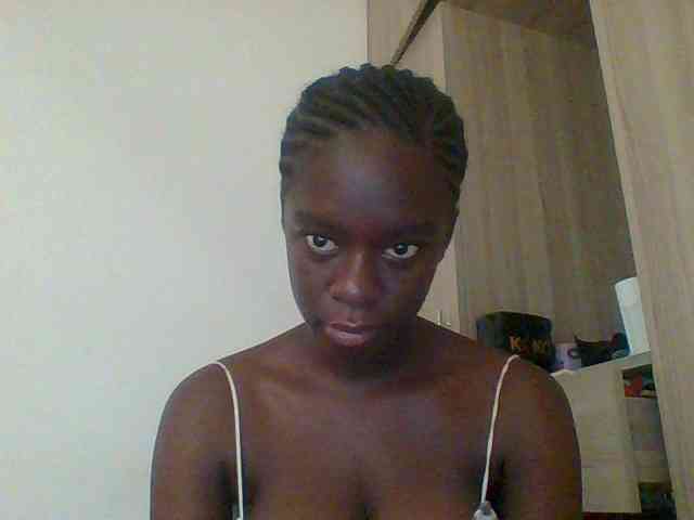 Chocolateaa webcam