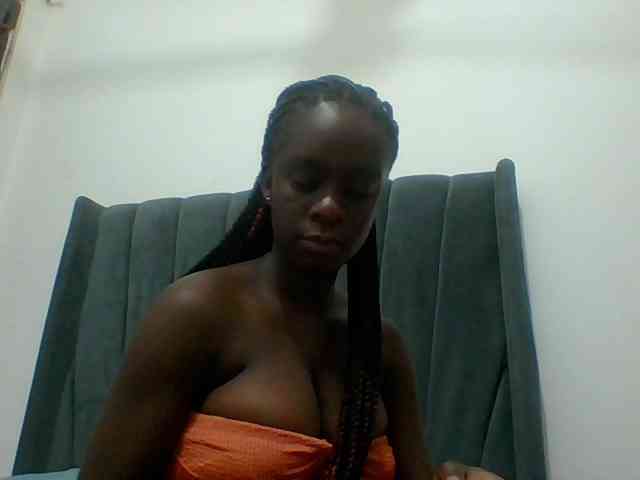 Chocolateaa webcam
