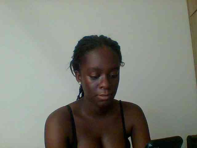 Chocolateaa webcam
