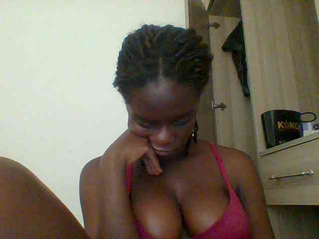 Chocolateaa webcam