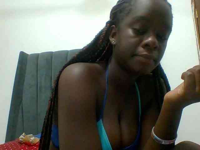 Chocolateaa webcam