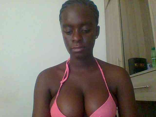 Chocolateaa webcam
