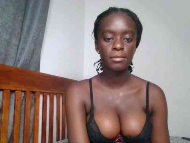 Chocolateaa webcam