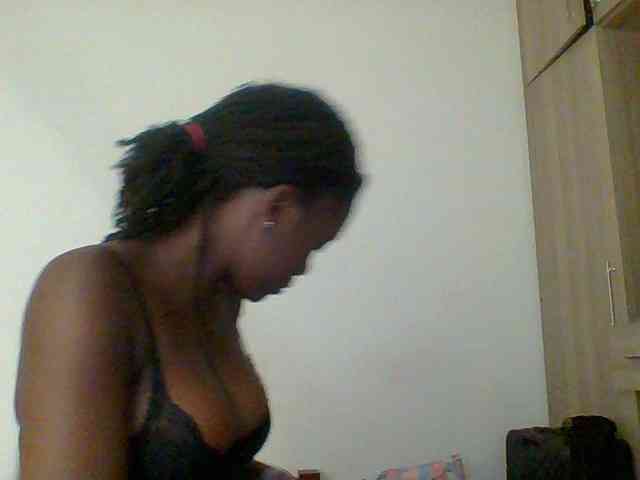 Chocolateaa webcam