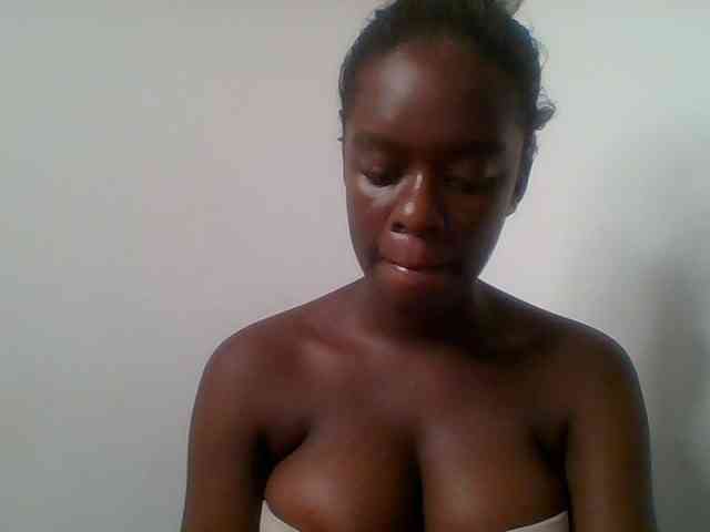 Chocolateaa webcam