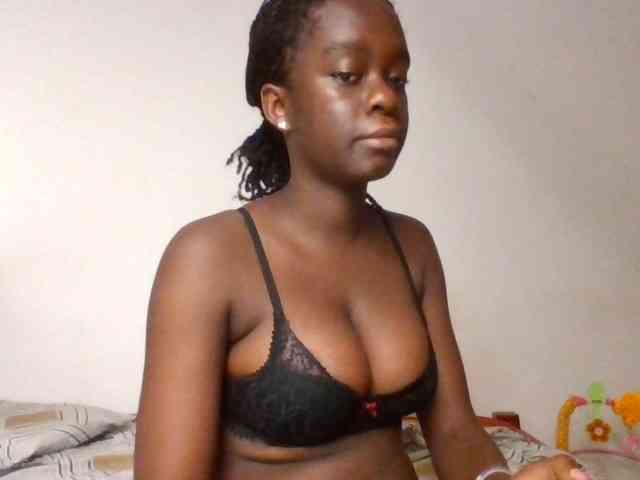 Chocolateaa webcam