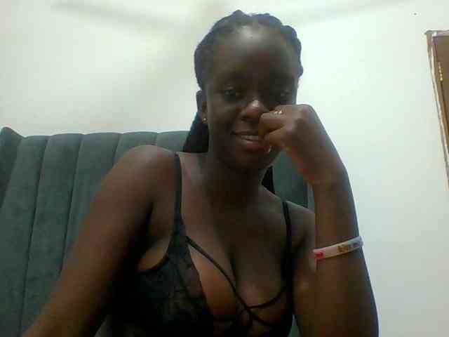 Chocolateaa webcam