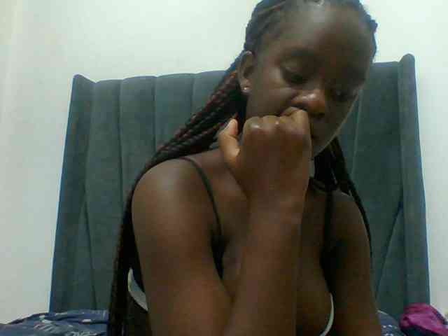 Chocolateaa webcam