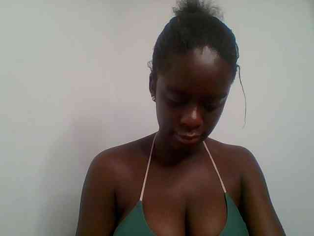 Chocolateaa webcam