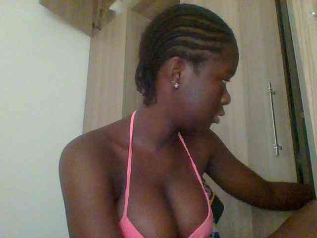 Chocolateaa webcam