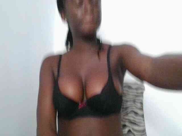 Chocolateaa webcam