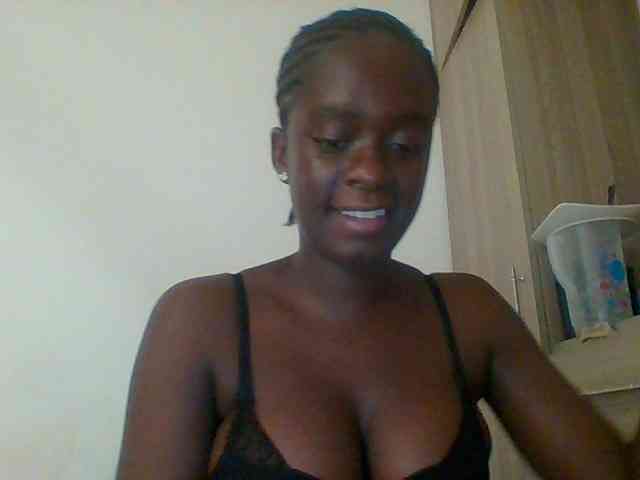 Chocolateaa webcam