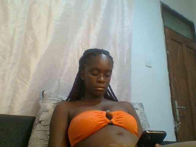 Chocolateaa webcam