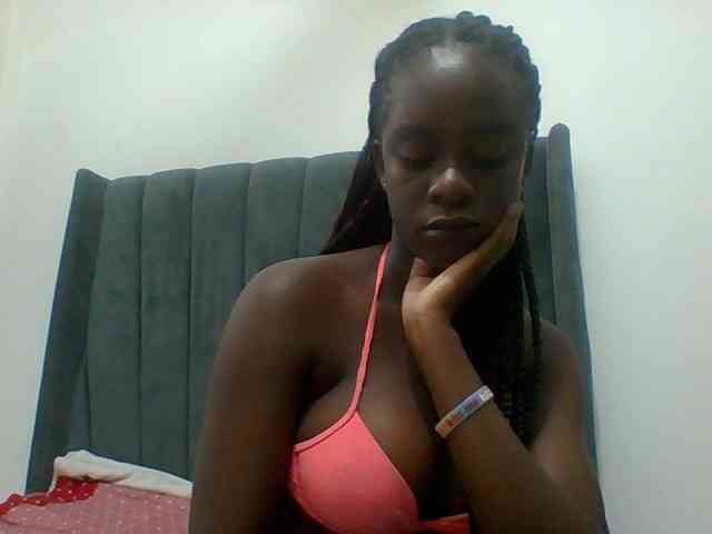 Chocolateaa webcam