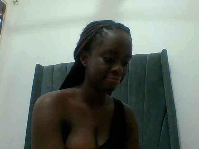 Chocolateaa webcam