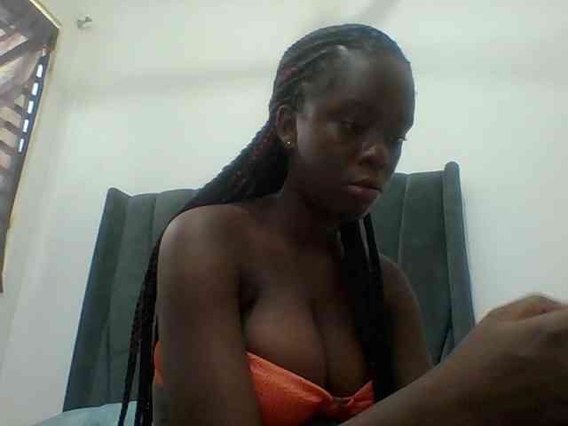 Chocolateaa webcam