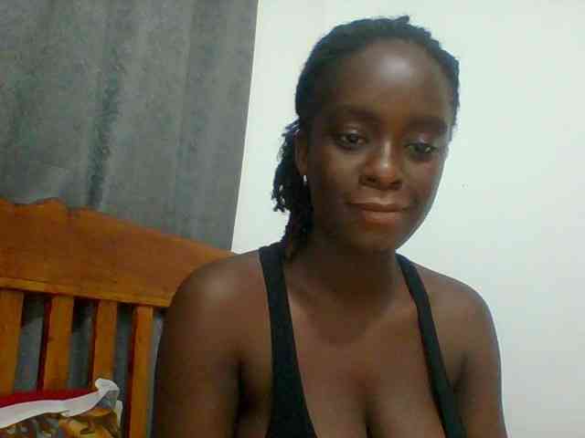 Chocolateaa webcam