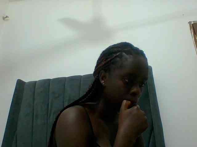 Chocolateaa webcam