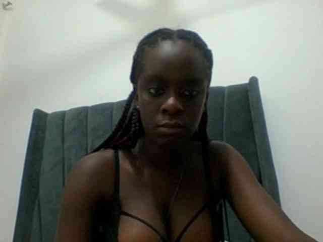 Chocolateaa webcam