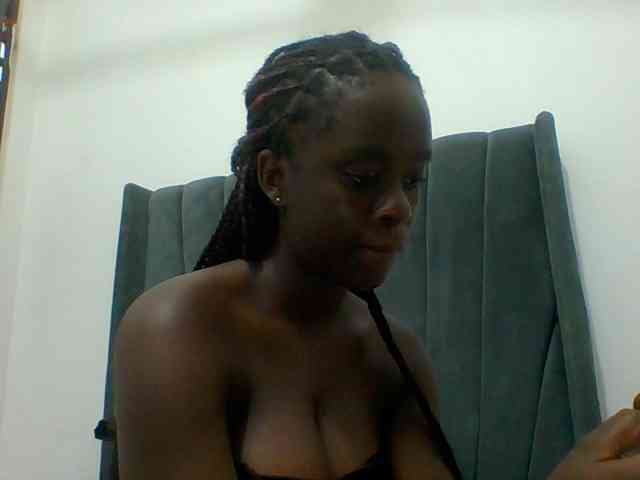 Chocolateaa webcam