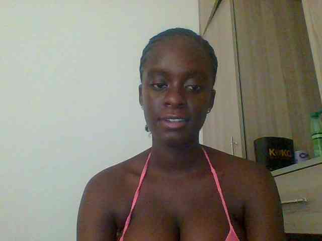 Chocolateaa webcam