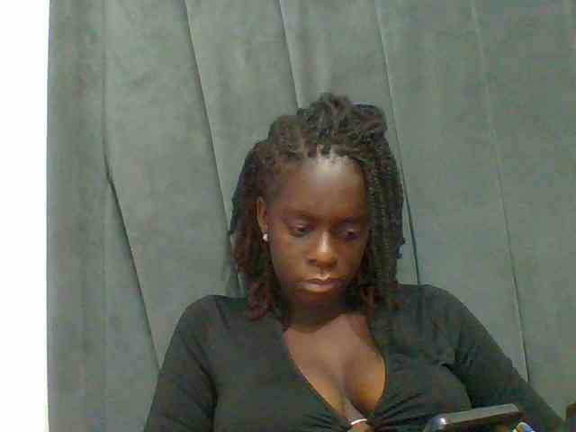 Chocolateaa webcam