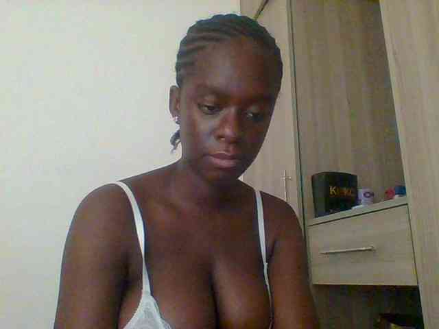 Chocolateaa webcam