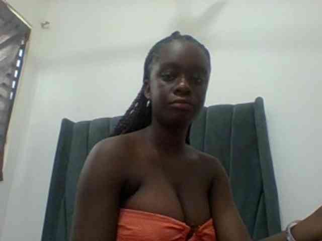 Chocolateaa webcam